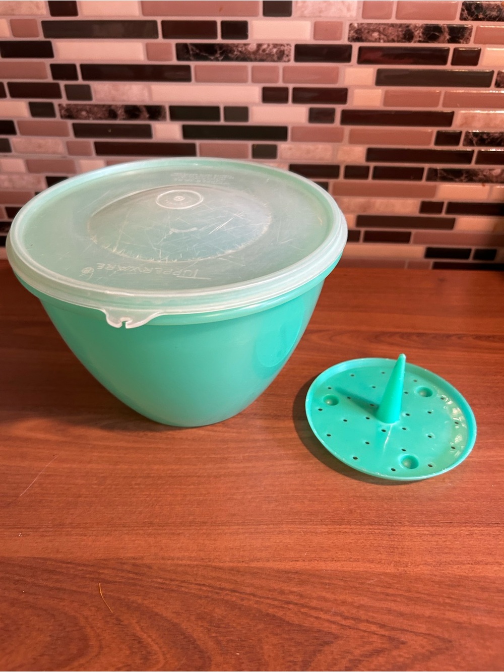 Vintage Tupperware Jadeite Crisp It Lettuce Keeper Bowl